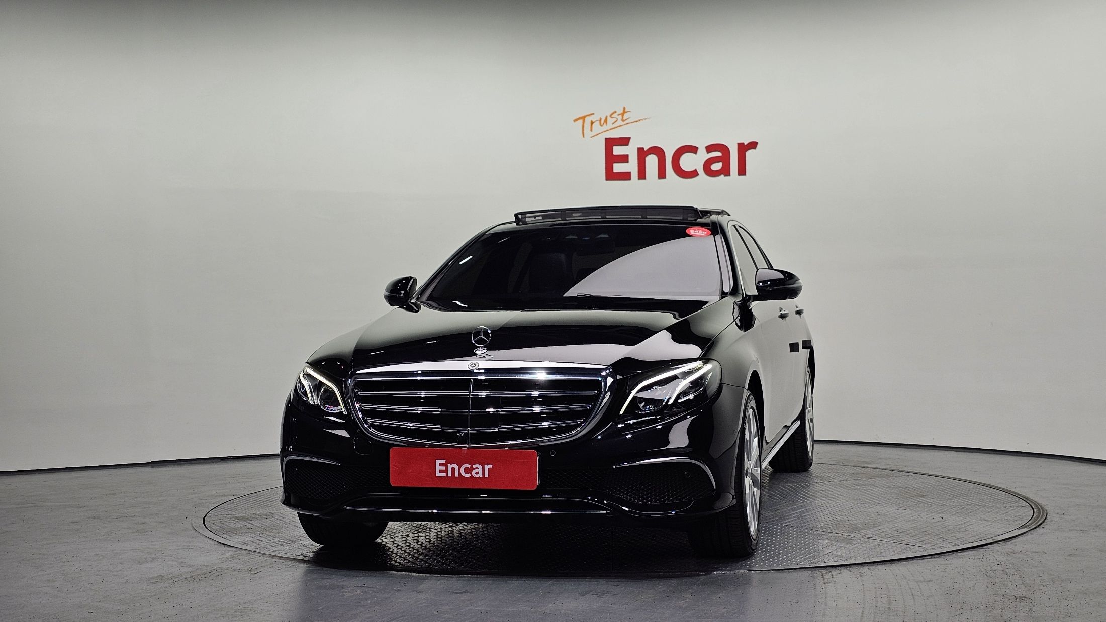 MERCEDES BENZ E-CLASS W213 2020