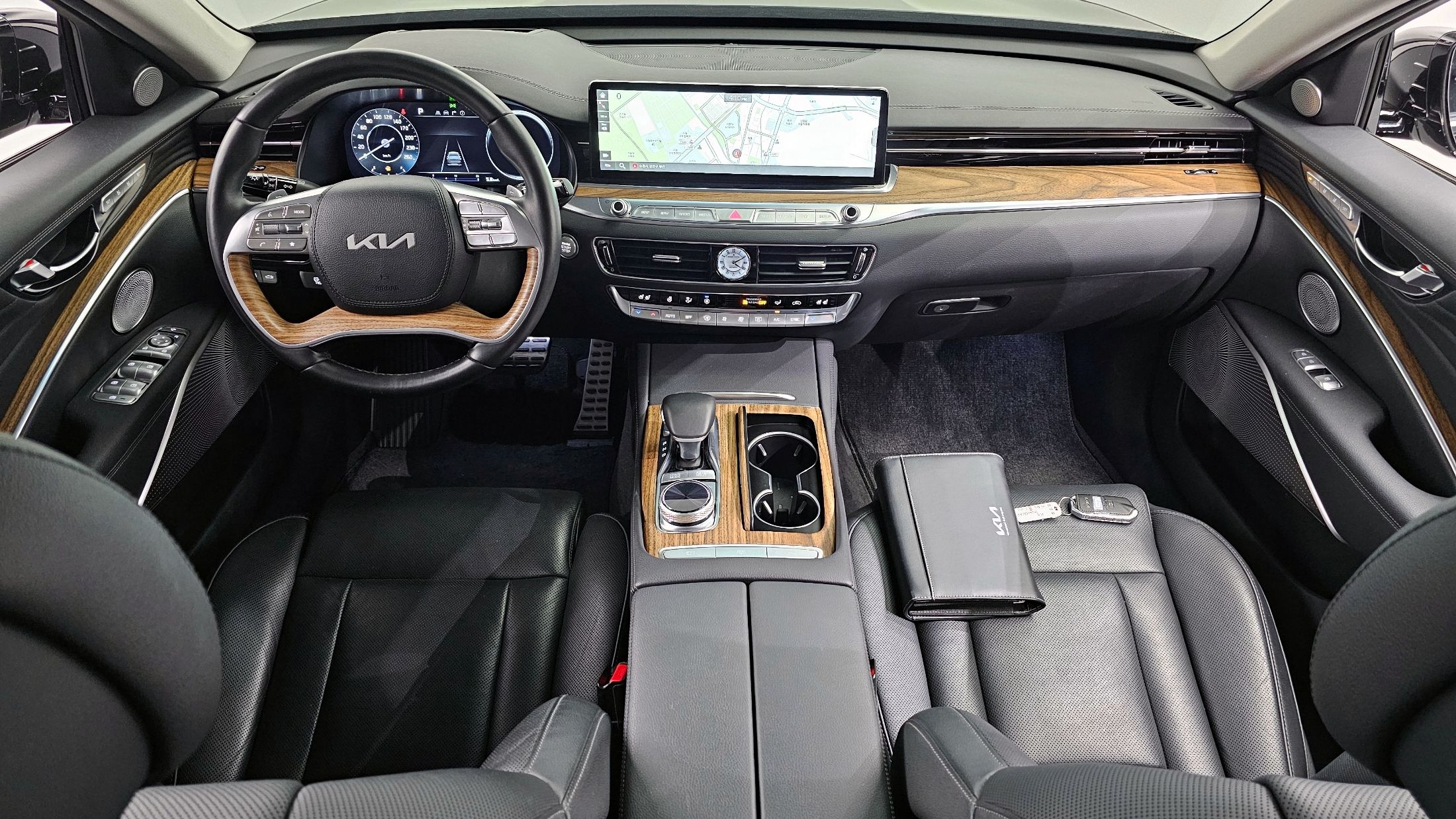 KIA K9