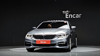 BMW 5-SERIES G30 2017