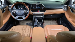 HYUNDAI GRANDEUR IG HYBRID 2018
