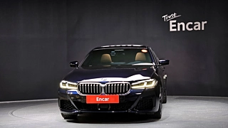 BMW 5-SERIES G30 2020