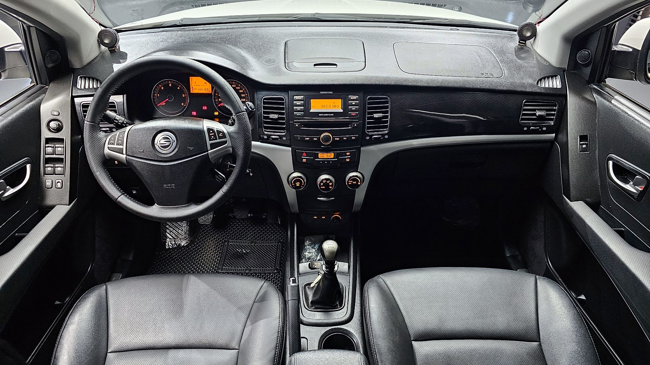 SSANGYONG KORANDO C 2013