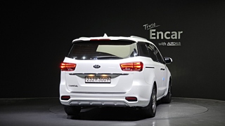 KIA CARNIVAL 2020