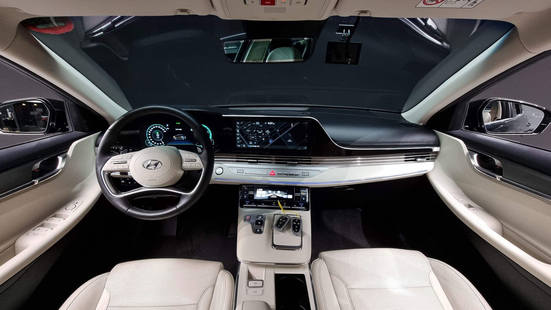 HYUNDAI GRANDEUR IG HYBRID
