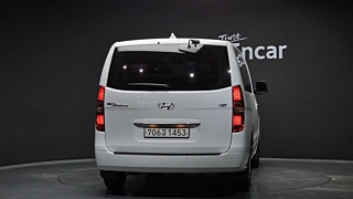 HYUNDAI STAREX GRAND 2017