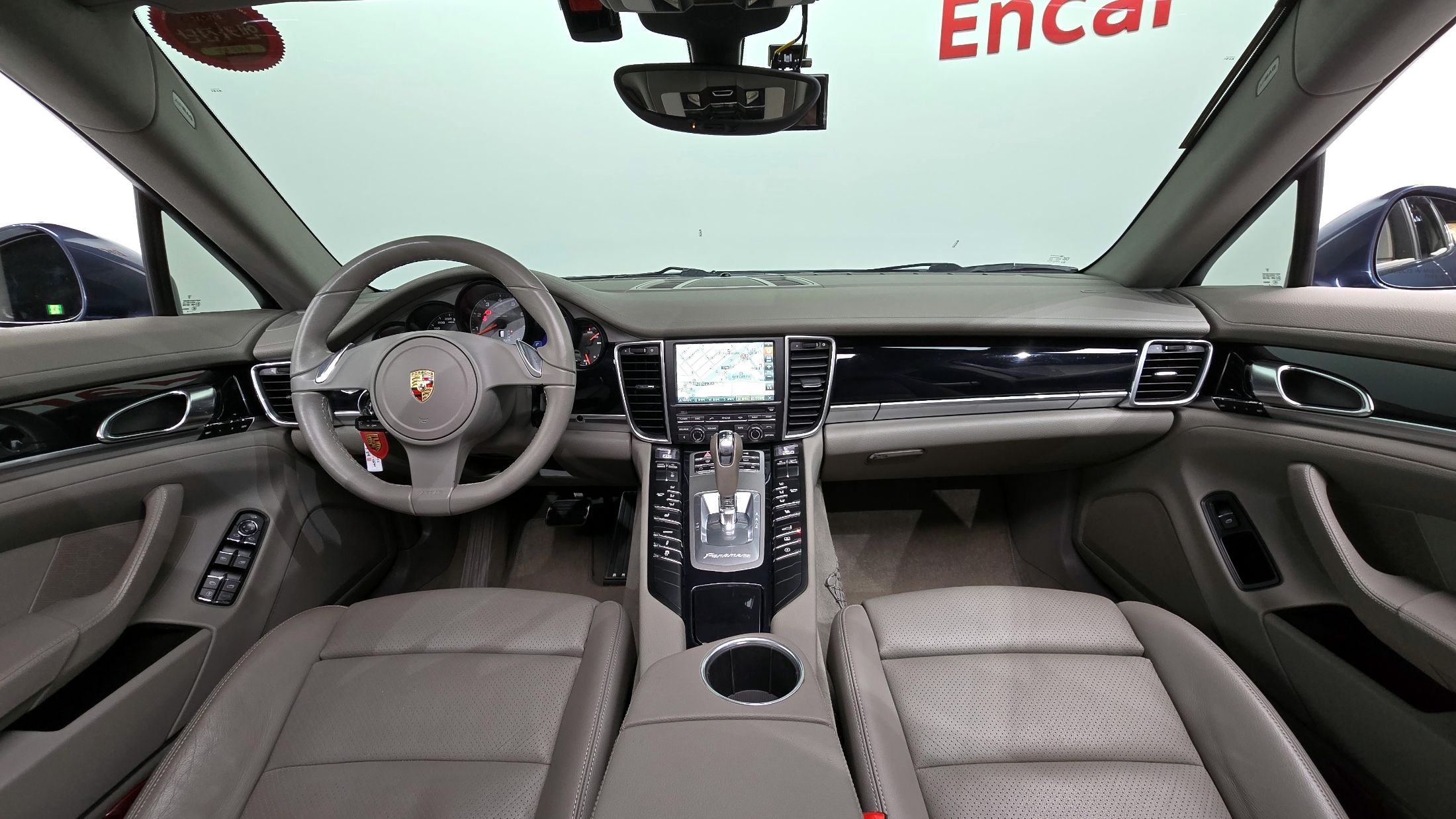 PORSCHE PANAMERA 2010