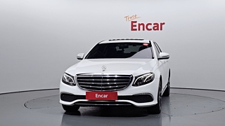 MERCEDES BENZ E-CLASS W213 2017
