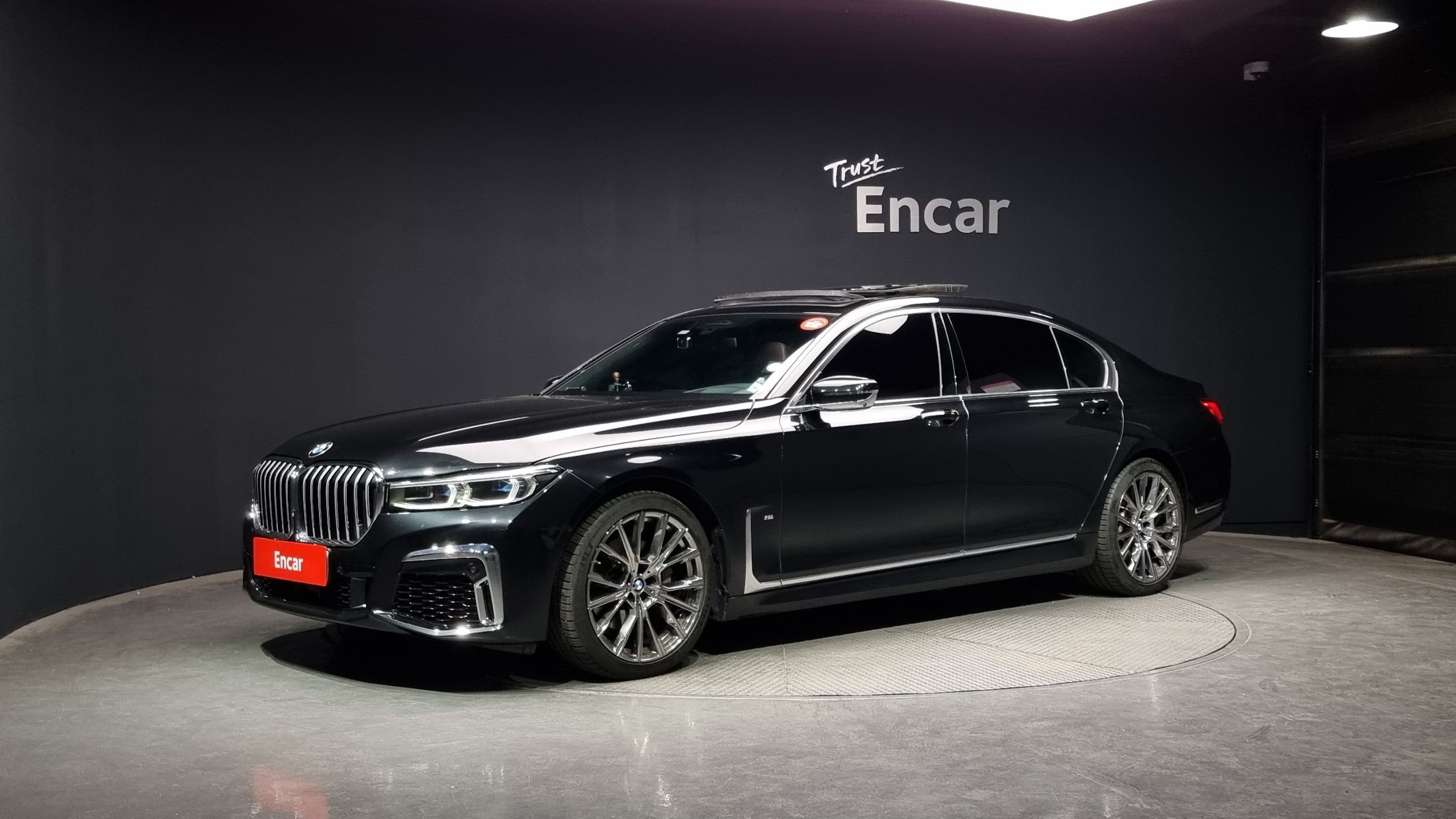 BMW 7-SERIES G11