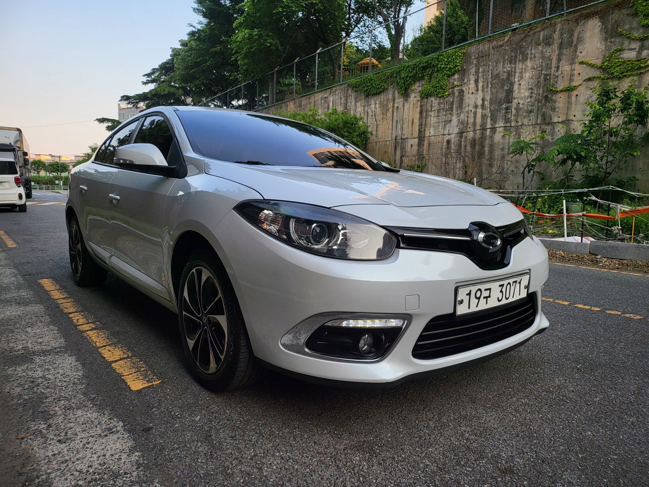 SAMSUNG SM3 NEO 2016