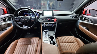 GENESIS G70 2019