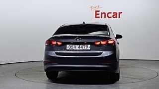 HYUNDAI AVANTE AD 2018