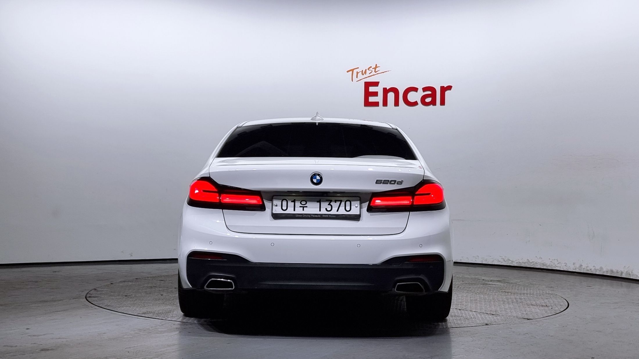 BMW 5-SERIES G30 2019