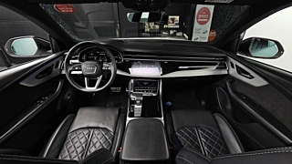 AUDI Q8 4M 2021