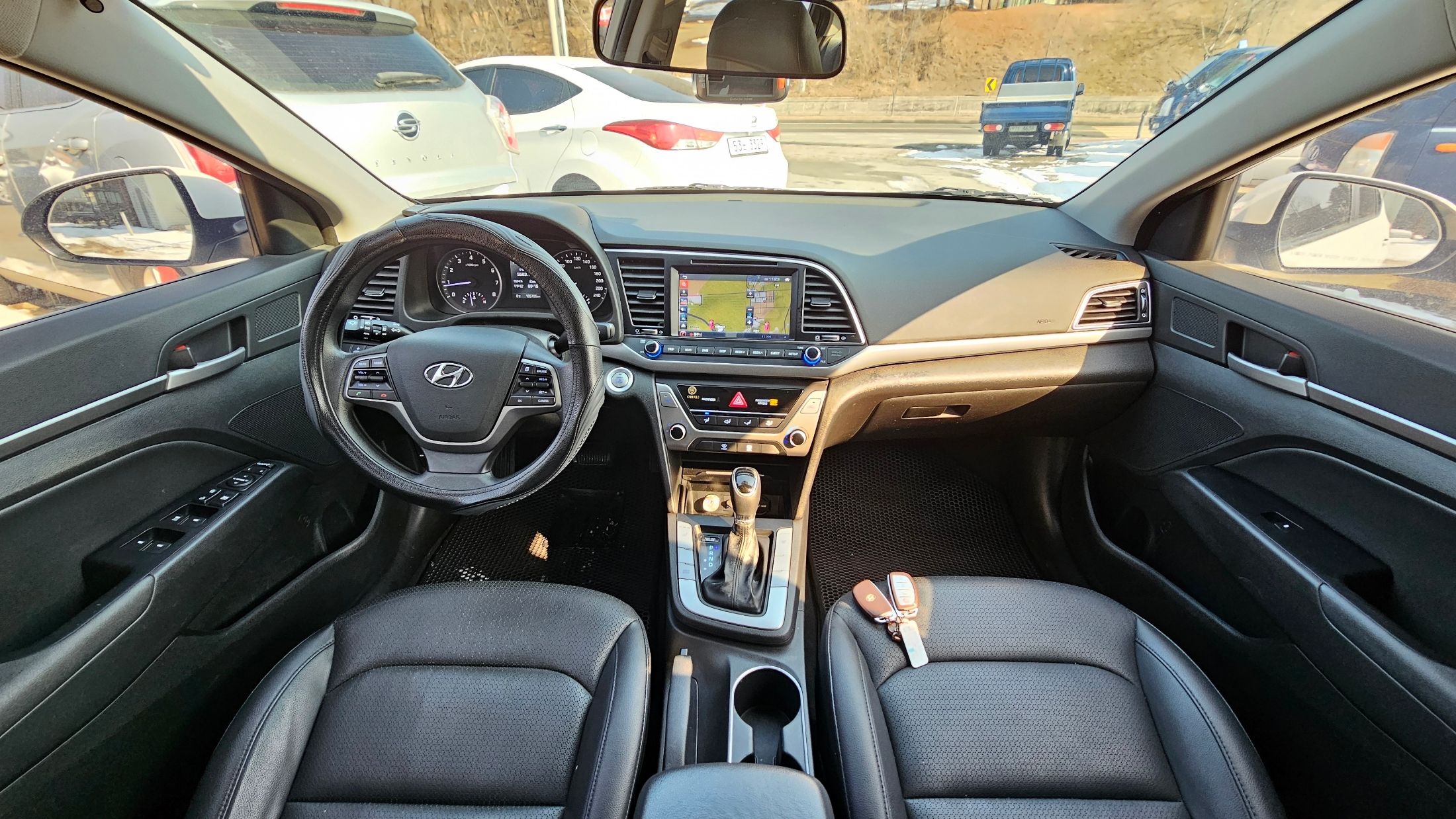 HYUNDAI AVANTE AD 2016