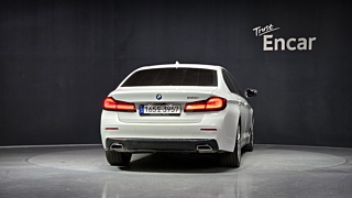 BMW 5-SERIES G30 2023