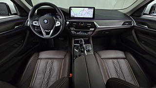 BMW 5-SERIES G30 2023