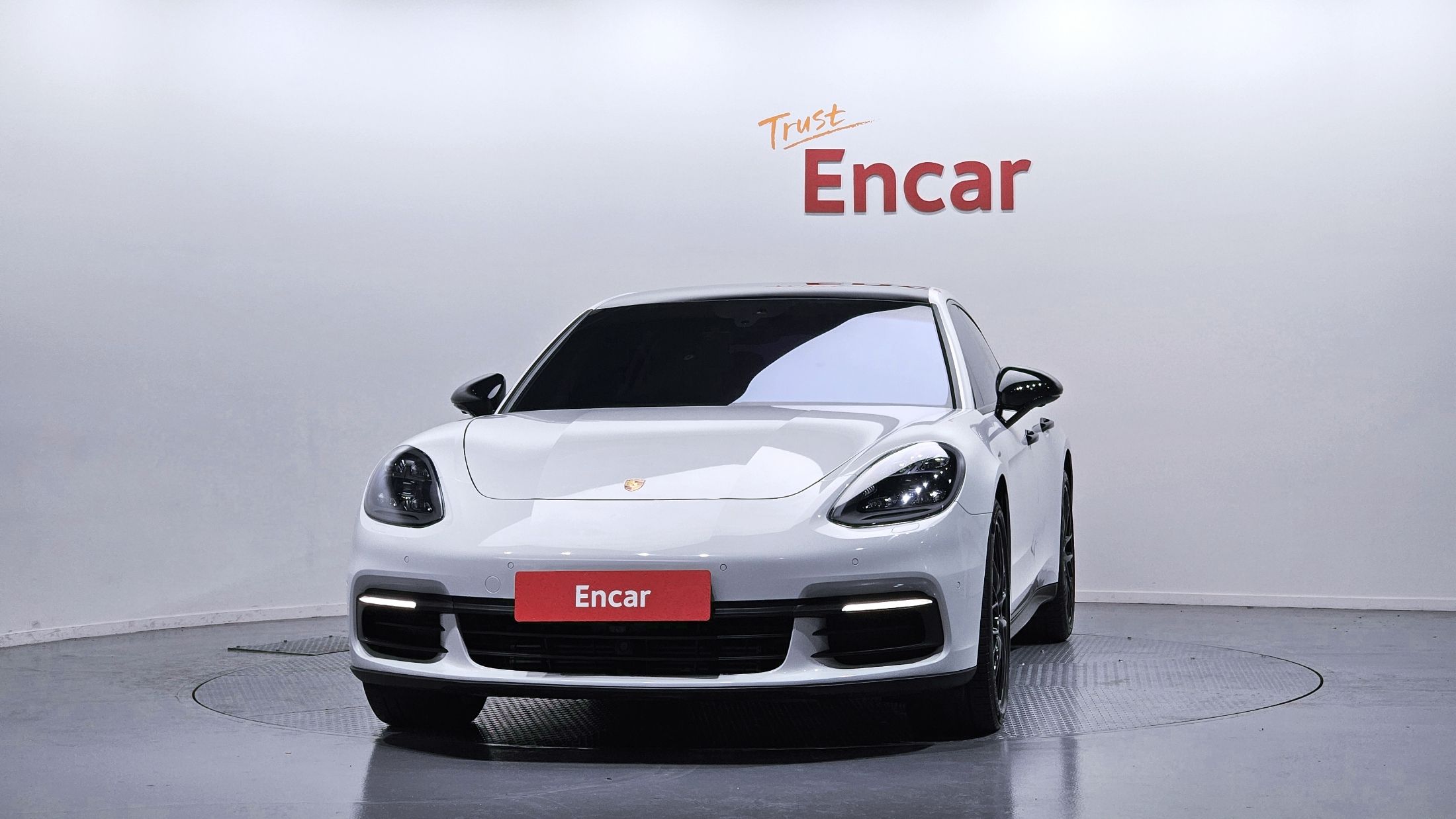 PORSCHE PANAMERA 971 2018