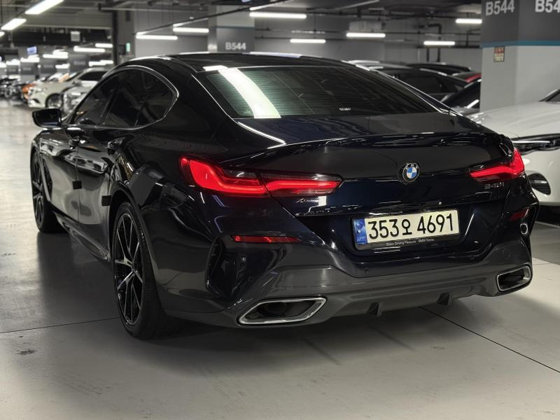 BMW 8-SERIES G15 2020