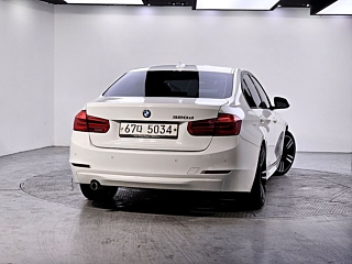 BMW 3-SERIES F30 2017