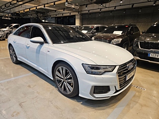 AUDI A6 C8 2023