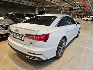 AUDI A6 C8 2023