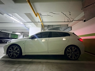 BMW 1-SERIES F40 2022