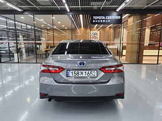 TOYOTA CAMRY XV70 2023