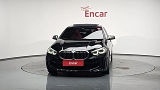 BMW 1-SERIES F40 2022