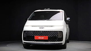HYUNDAI STARIA 2023