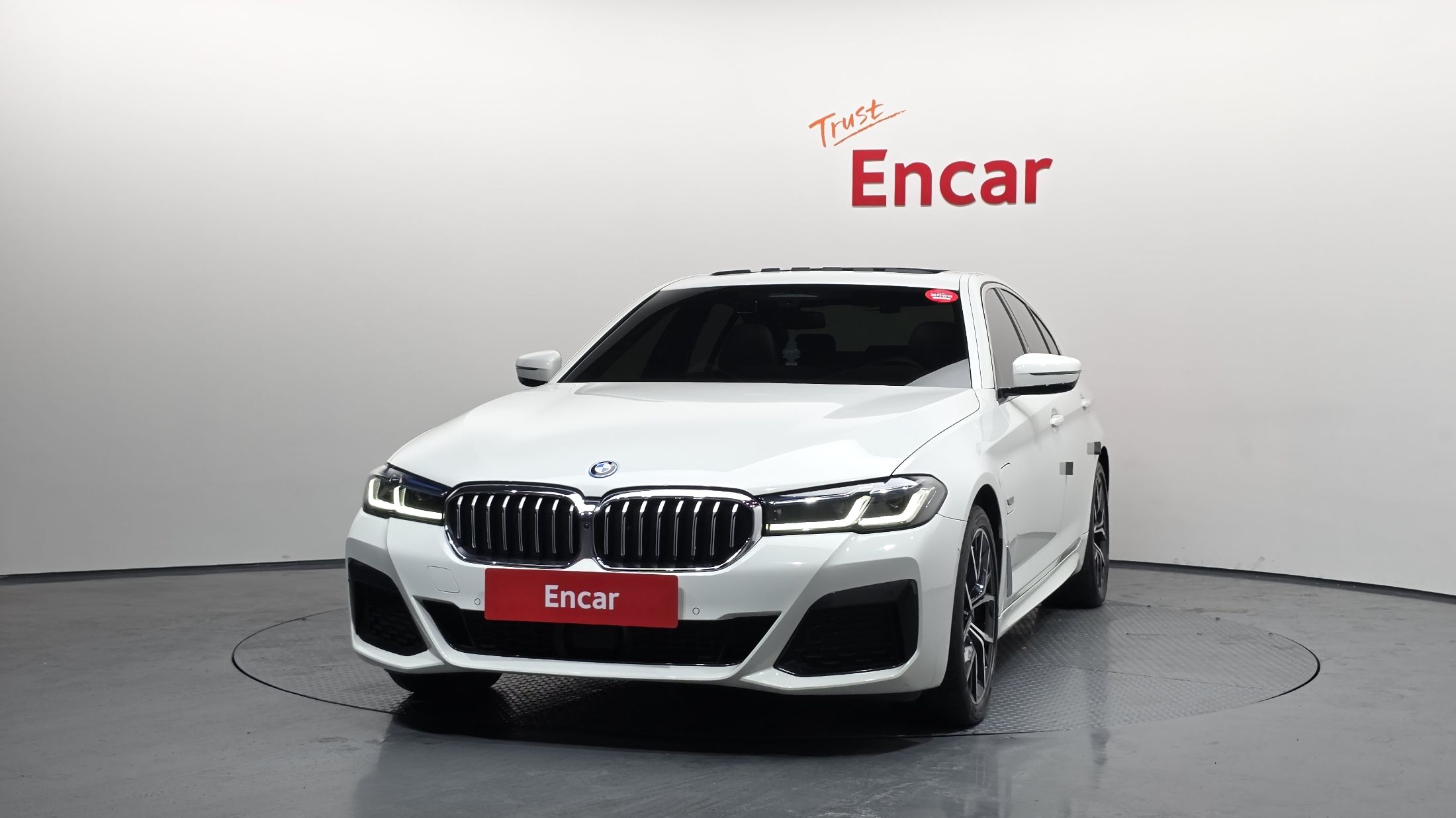 BMW 5-SERIES G30 2022