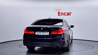 BMW 5-SERIES G30 2018