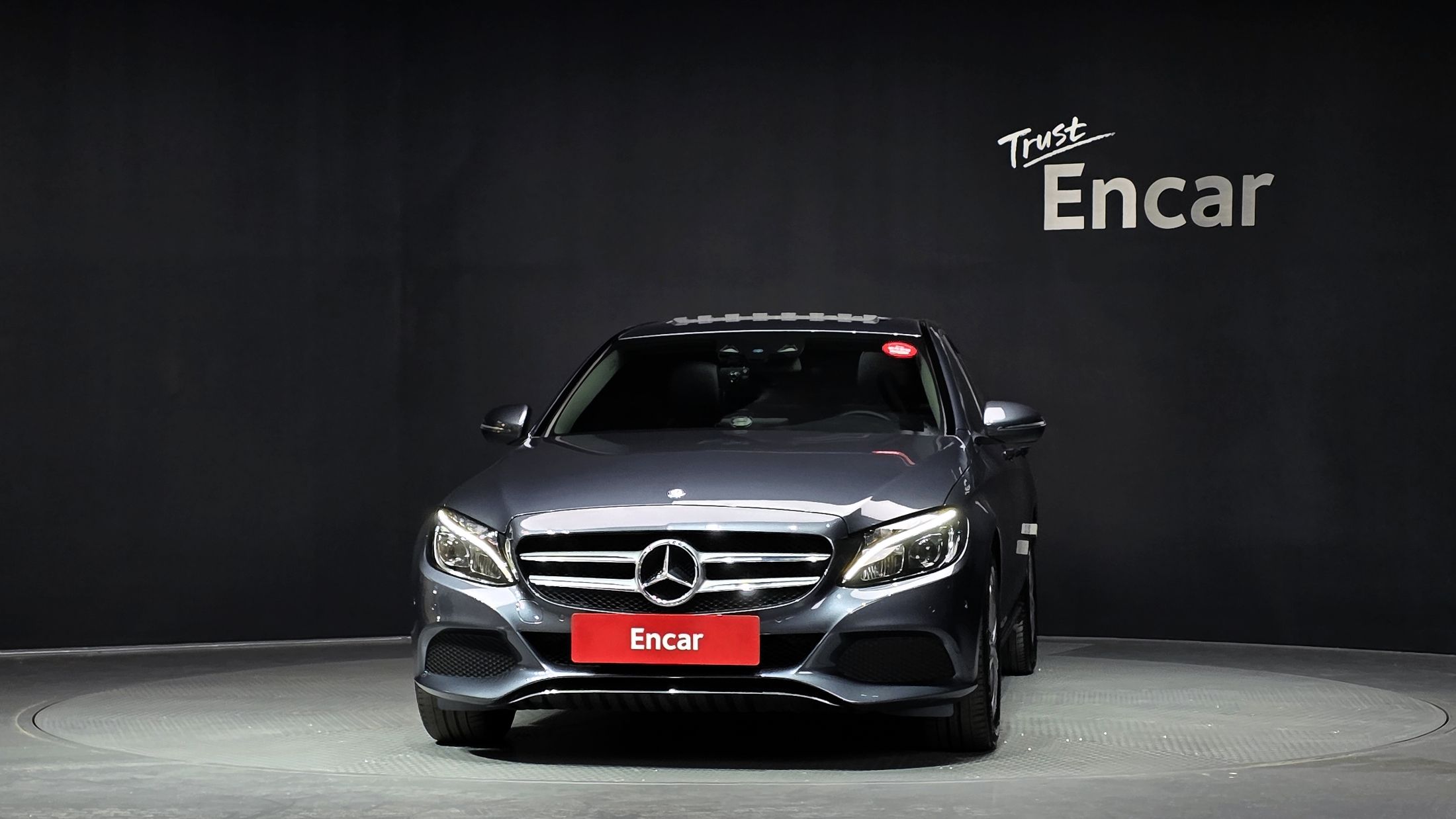 MERCEDES BENZ C-CLASS W205 2016