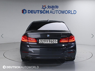 BMW 5-SERIES G30 2020