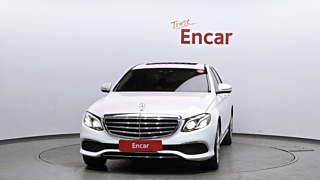 MERCEDES BENZ E-CLASS W213 2018