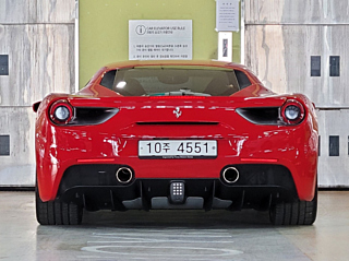 FERRARI 488 GTB 2017