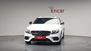 MERCEDES BENZ E-CLASS W213 2018
