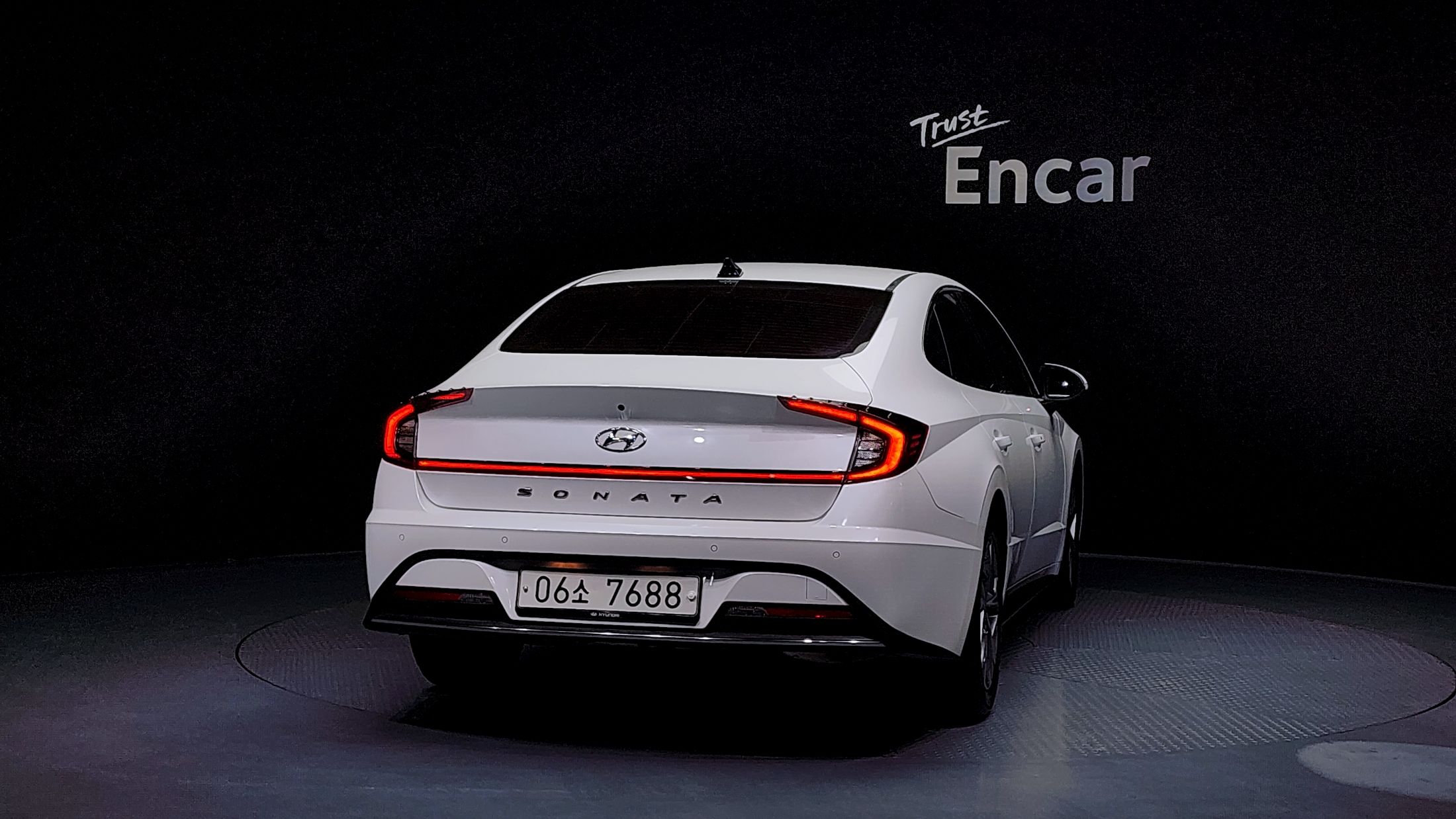 HYUNDAI SONATA DN8 2019