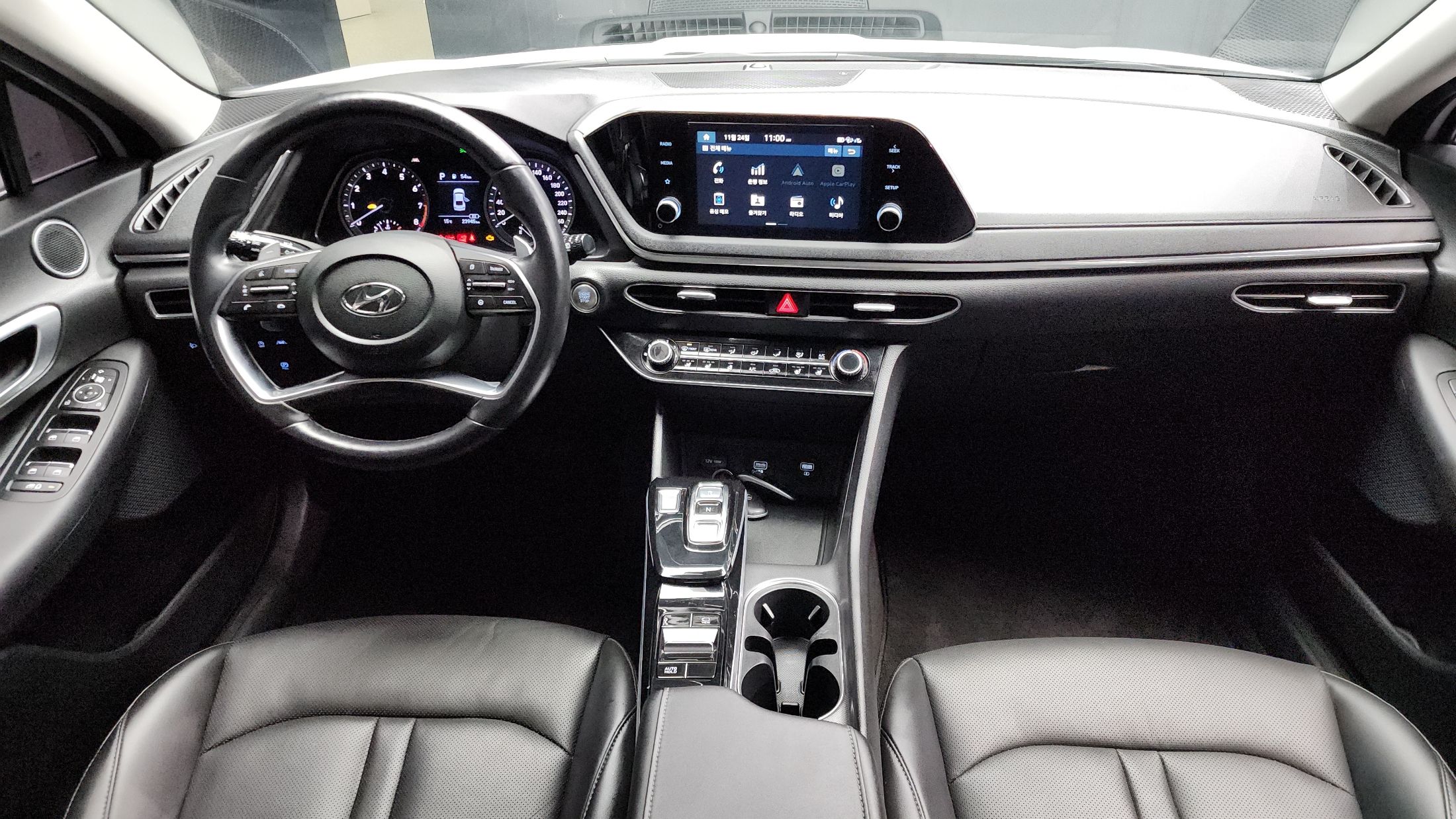 HYUNDAI SONATA DN8 2019