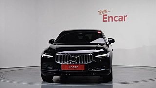 VOLVO S90 2022