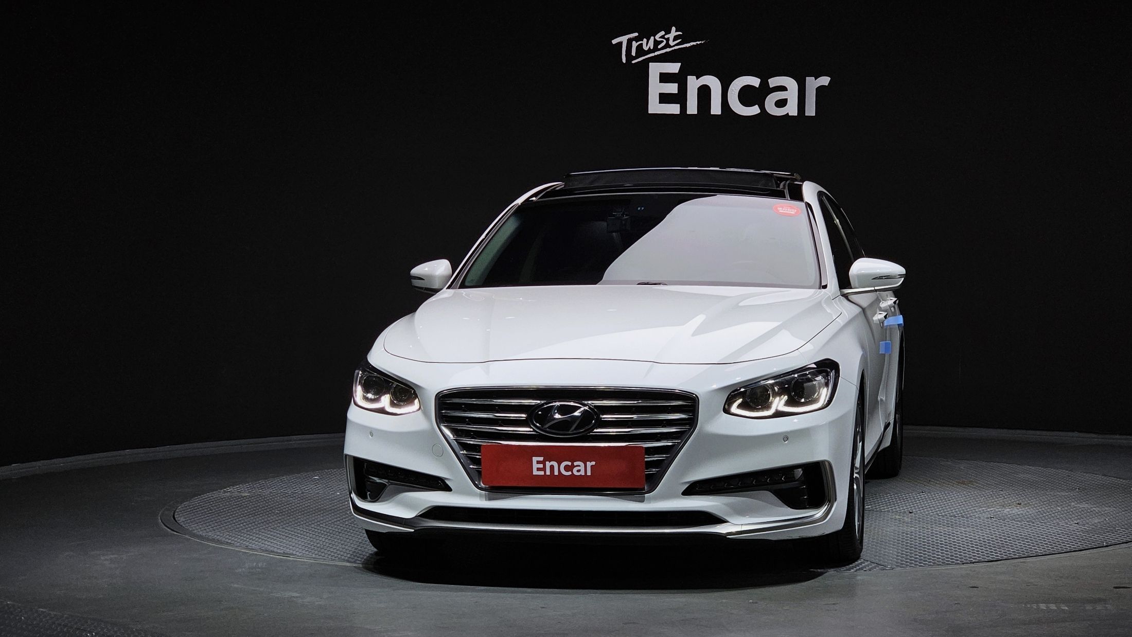 HYUNDAI GRANDEUR IG 2017