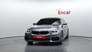 BMW 5-SERIES G30 2019
