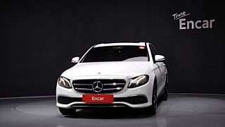 MERCEDES BENZ E-CLASS W213 2020