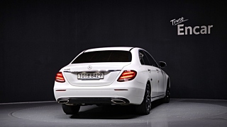 MERCEDES BENZ E-CLASS W213 2020