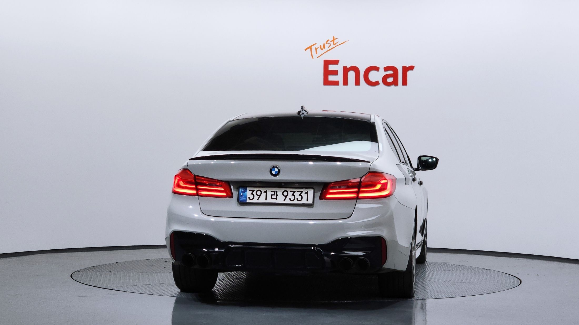 BMW 5-SERIES G30 2017