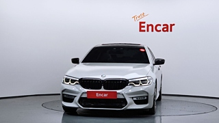 BMW 5-SERIES G30 2017