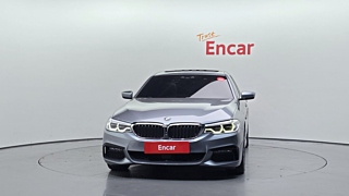 BMW 5-SERIES G30 2019