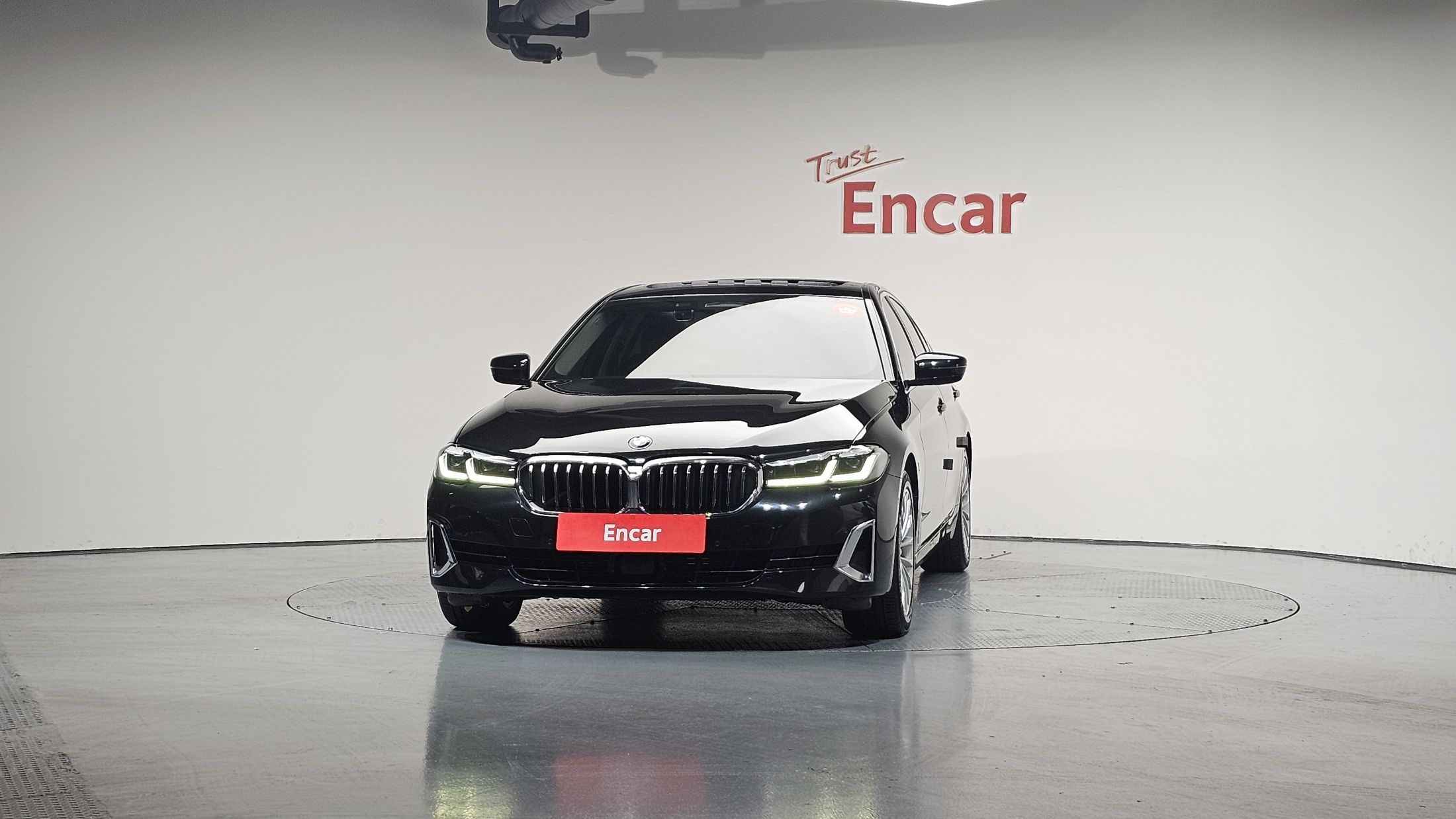 BMW 5-SERIES G30 2021