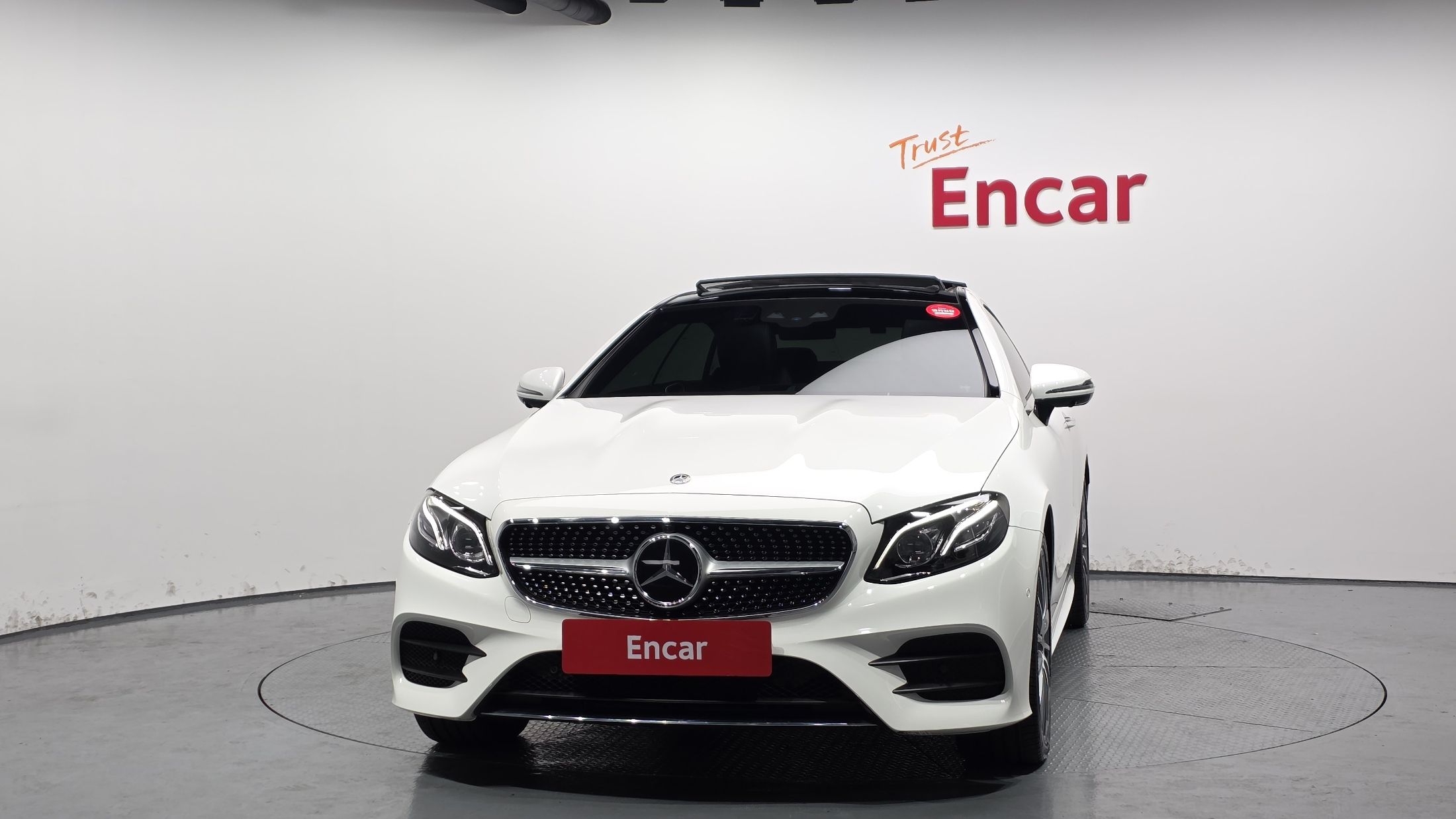 MERCEDES BENZ E-CLASS W213 2019