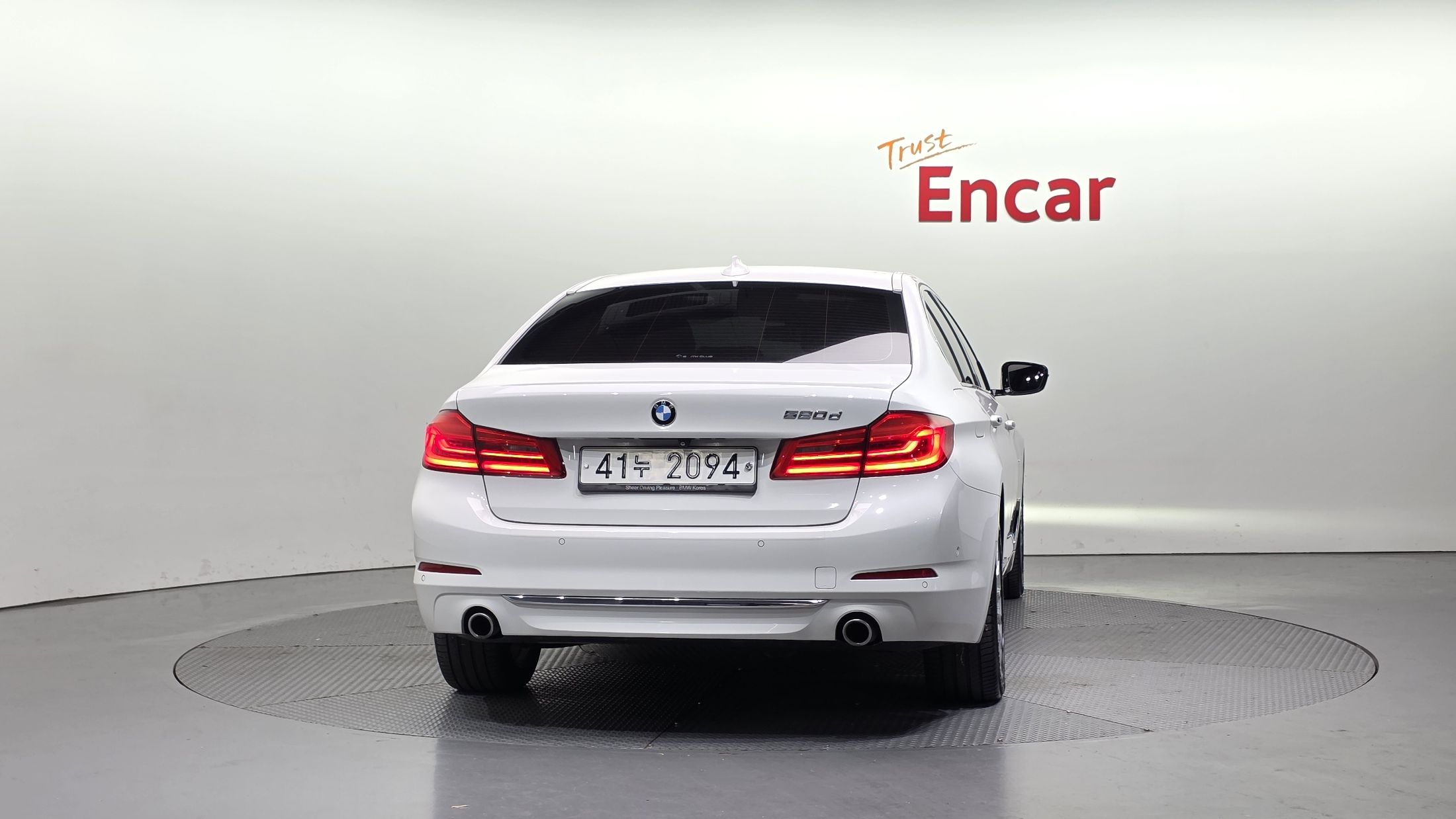 BMW 5-SERIES G30 2018