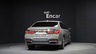BMW 7-SERIES G11 2022